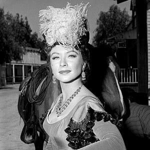 Amanda Blake (actress) Miss Kitty leaks