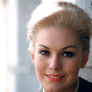 Kim Novak Marilyn Pauline Novak leaks