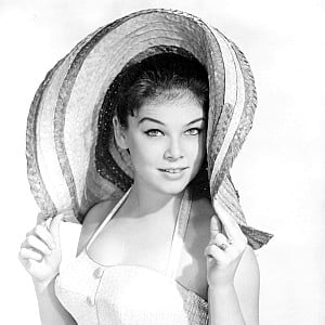 Yvonne Joyce Craig Yvonne Craig download