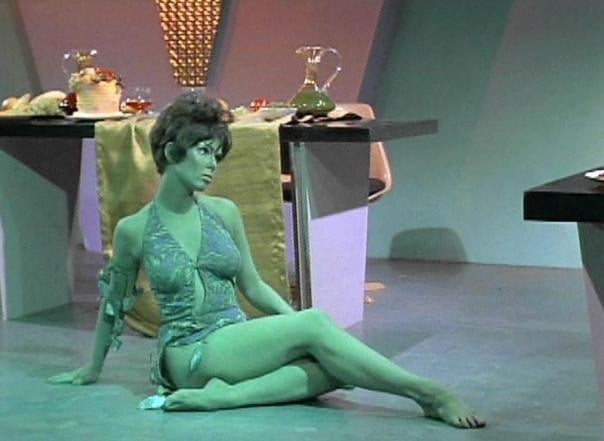 Yvonne Craig